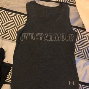Under Armour S/M tank